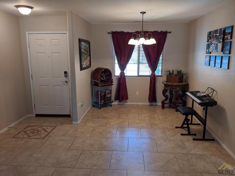 6717 Outback Dr, Bakersfield, CA 93312 photo 4