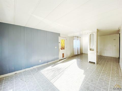 6601 Eucalyptus Dr #85, Bakersfield, CA 93306 photo 3