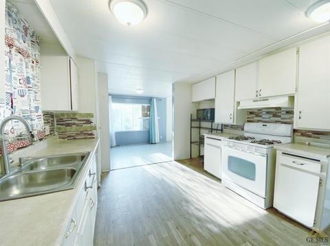 6601 Eucalyptus Dr #85, Bakersfield, CA 93306 photo 8