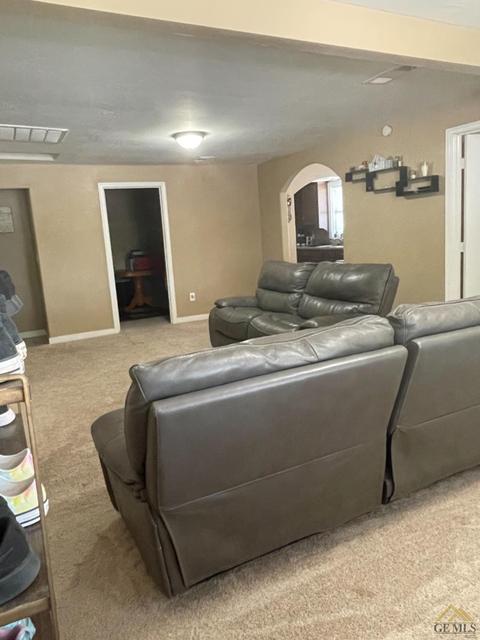 620 E 4th St, Bakersfield, CA 93307 photo 6