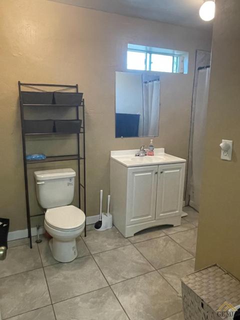620 E 4th St, Bakersfield, CA 93307 photo 16