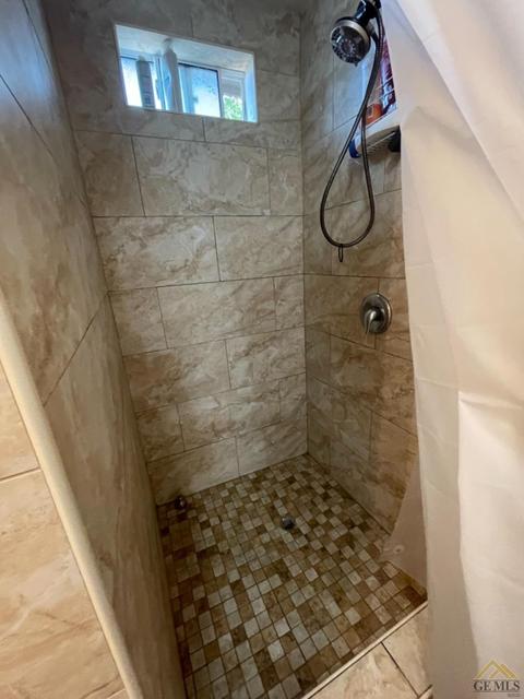 620 E 4th St, Bakersfield, CA 93307 photo 25
