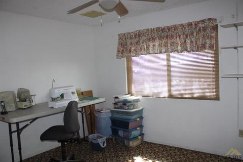 324 Sudan Ave, Buttonwillow, CA 93206 photo 9