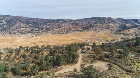 22481 Saddleback Dr, Tehachapi, CA 93561 photo 11