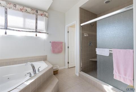 24821 Paramount Dr, Tehachapi, CA 93561 photo 17