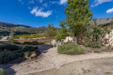 24821 Paramount Dr, Tehachapi, CA 93561 photo 33