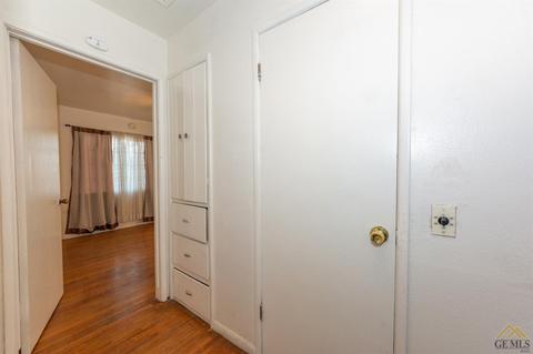 8106 Eucalyptus Dr, Bakersfield, CA 93306 photo 15