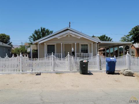 305 Pierce St, Taft, CA 93268 photo 1