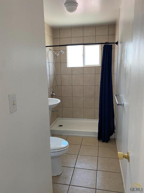 1921 Dover St, Delano, CA 93215 photo 14