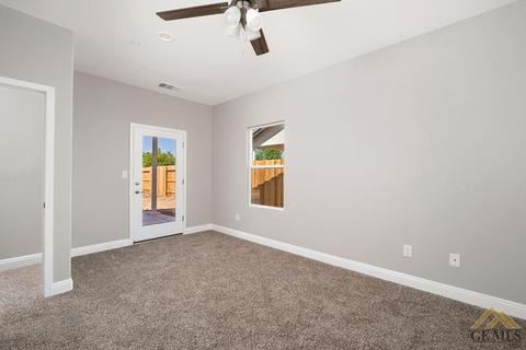 180 E Ash, Shafter, CA 93263 photo 9
