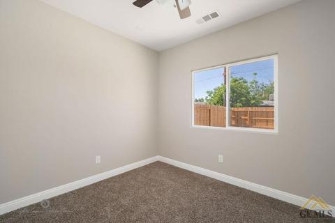 180 E Ash, Shafter, CA 93263 photo 13