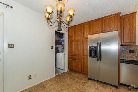 1102 Bell Ave, Taft, CA 93268 photo 11