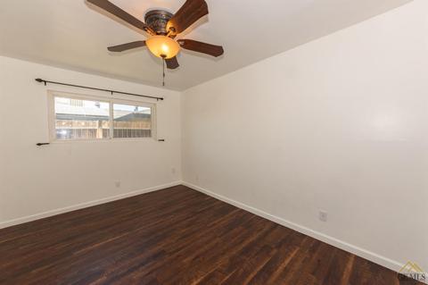 1102 Bell Ave, Taft, CA 93268 photo 21