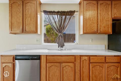 7302 Bald Eagle St, Bakersfield, CA 93306 photo 14