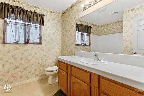 7302 Bald Eagle St, Bakersfield, CA 93306 photo 20