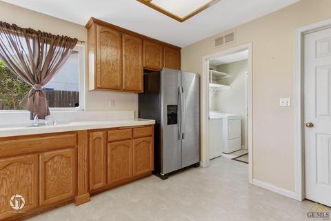 7302 Bald Eagle St, Bakersfield, CA 93306 photo 16