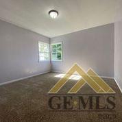 2 Cypress Ln, Taft, CA 93268 photo 6