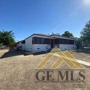 2 Cypress Ln, Taft, CA 93268 photo 1