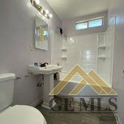 2 Cypress Ln, Taft, CA 93268 photo 9