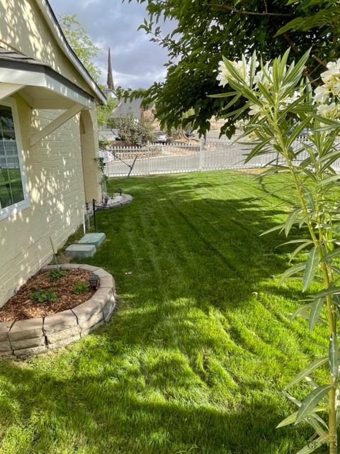 730 Philippine St, Taft, CA 93268 photo 8