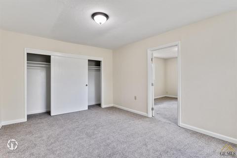 118 W E St, Tehachapi, CA 93561 photo 20
