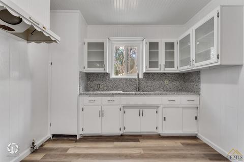 118 W E St, Tehachapi, CA 93561 photo 15