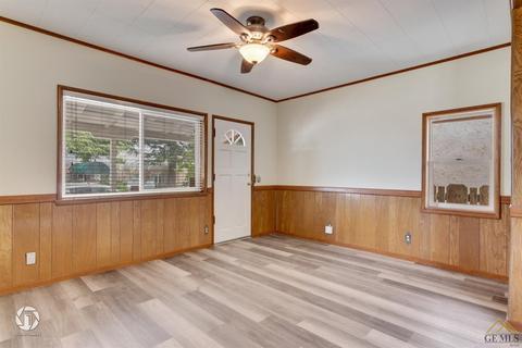 118 W E St, Tehachapi, CA 93561 photo 7