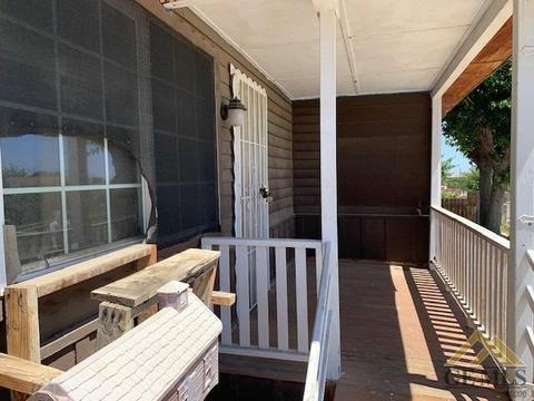 321 S 7th St, Taft, CA 93268 photo 3