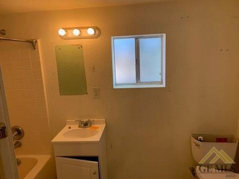 321 S 7th St, Taft, CA 93268 photo 17
