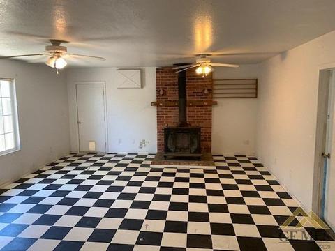 321 S 7th St, Taft, CA 93268 photo 6