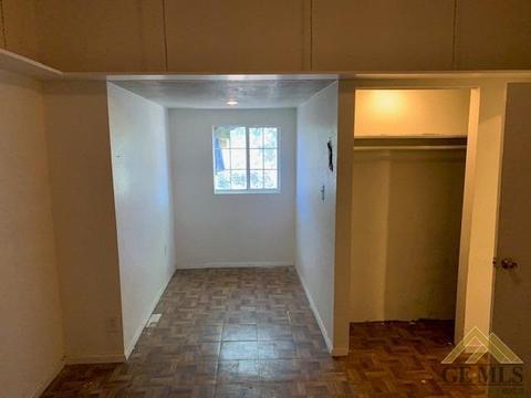 321 S 7th St, Taft, CA 93268 photo 13