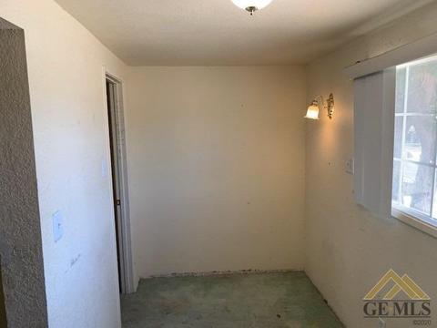 321 S 7th St, Taft, CA 93268 photo 15
