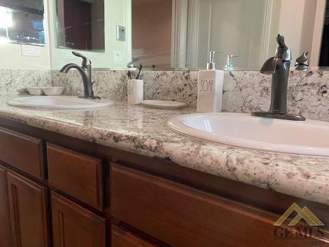 419 Hillard St, Taft, CA 93268 photo 25