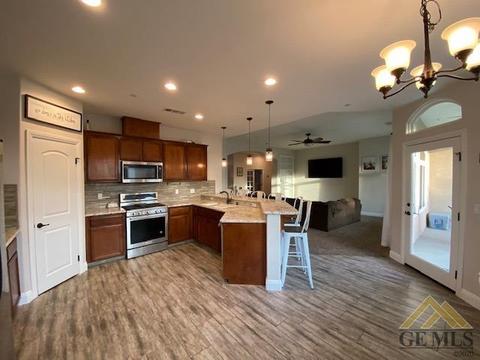 419 Hillard St, Taft, CA 93268 photo 15