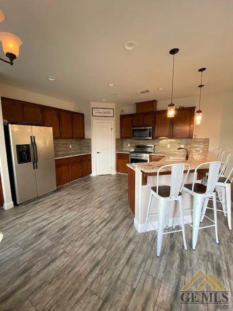 419 Hillard St, Taft, CA 93268 photo 10