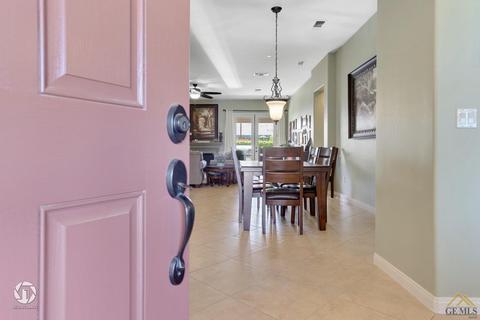 10705 Valle De Erro Ln, Bakersfield, CA 93314 photo 6