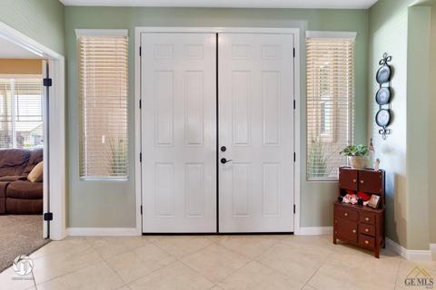 10705 Valle De Erro Ln, Bakersfield, CA 93314 photo 7