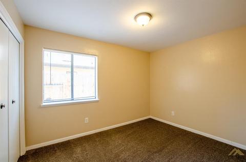 4401 Appleton Way, Bakersfield, CA 93311 photo 1