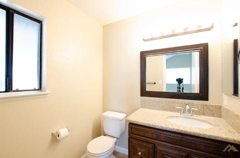 4401 Appleton Way, Bakersfield, CA 93311 photo 4