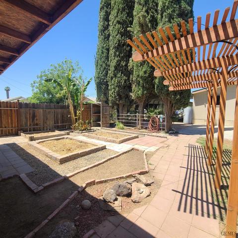 18818 Beech Ave, Shafter, CA 93263 photo 24
