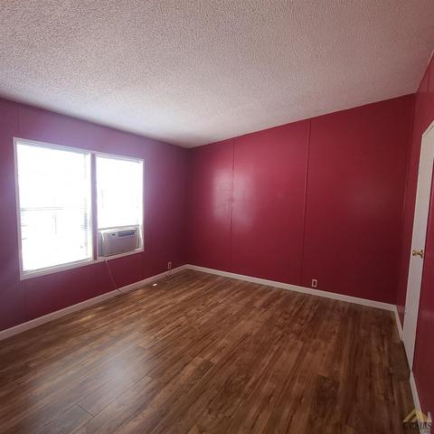 18818 Beech Ave, Shafter, CA 93263 photo 20