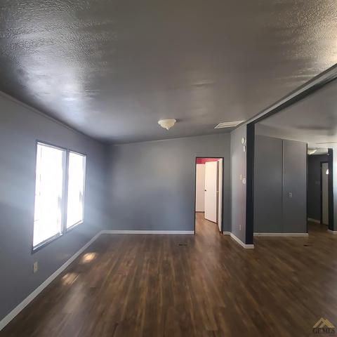 18818 Beech Ave, Shafter, CA 93263 photo 11