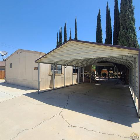 18818 Beech Ave, Shafter, CA 93263 photo 4