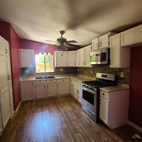 18818 Beech Ave, Shafter, CA 93263 photo 17