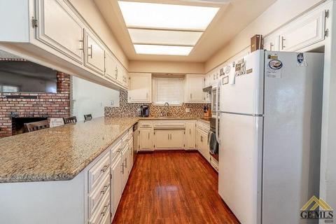 8024 Peanut Ave, Bakersfield, CA 93308 photo 6
