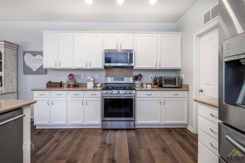 12806 Beechfield Dr, Bakersfield, CA 93312 photo 16