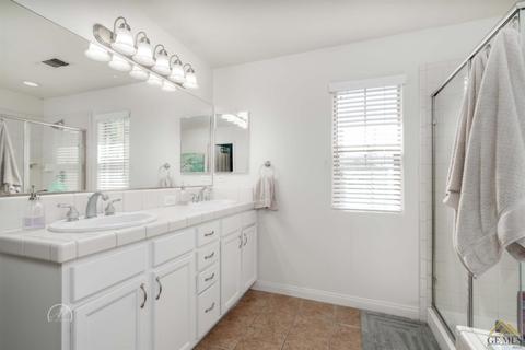 12806 Beechfield Dr, Bakersfield, CA 93312 photo 30