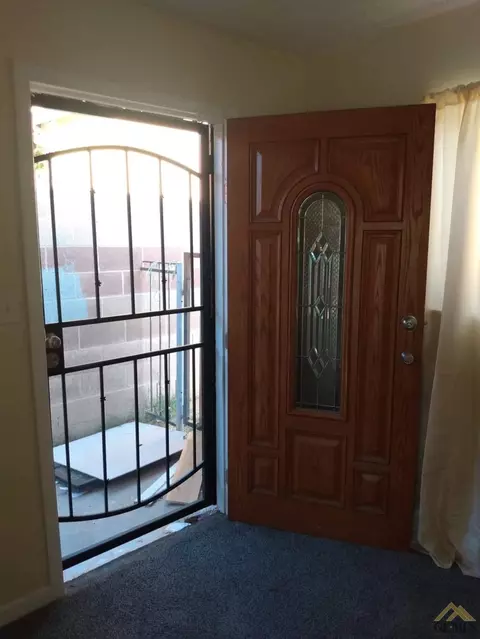 216 E 7th St, Bakersfield, CA 93307 photo 10