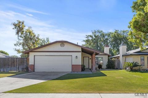 6104 Midas St, Bakersfield, CA 93307 photo 1