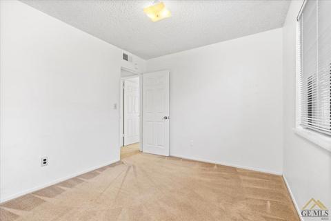 6104 Midas St, Bakersfield, CA 93307 photo 21